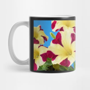 Petunia  Amore Queen of Hearts  Amore series Mug